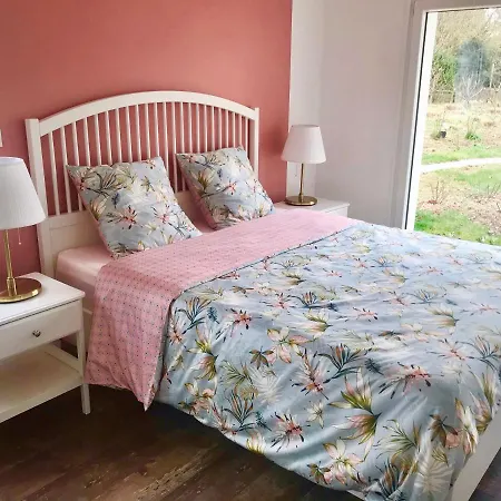 Dom wakacyjny Maison Blanche En Cote De Nacre Mathieu