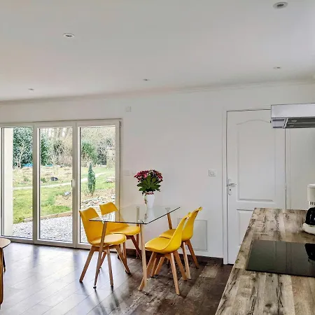 Dom wakacyjny Maison Blanche En Cote De Nacre